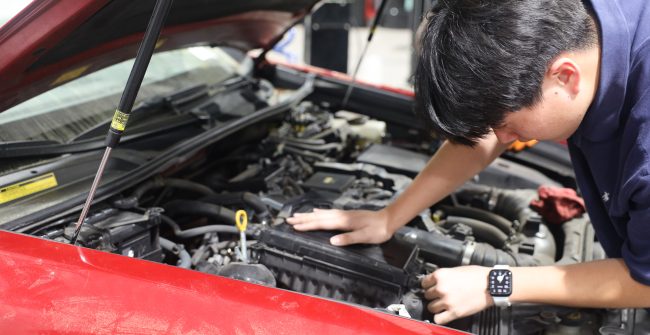 auto tech class